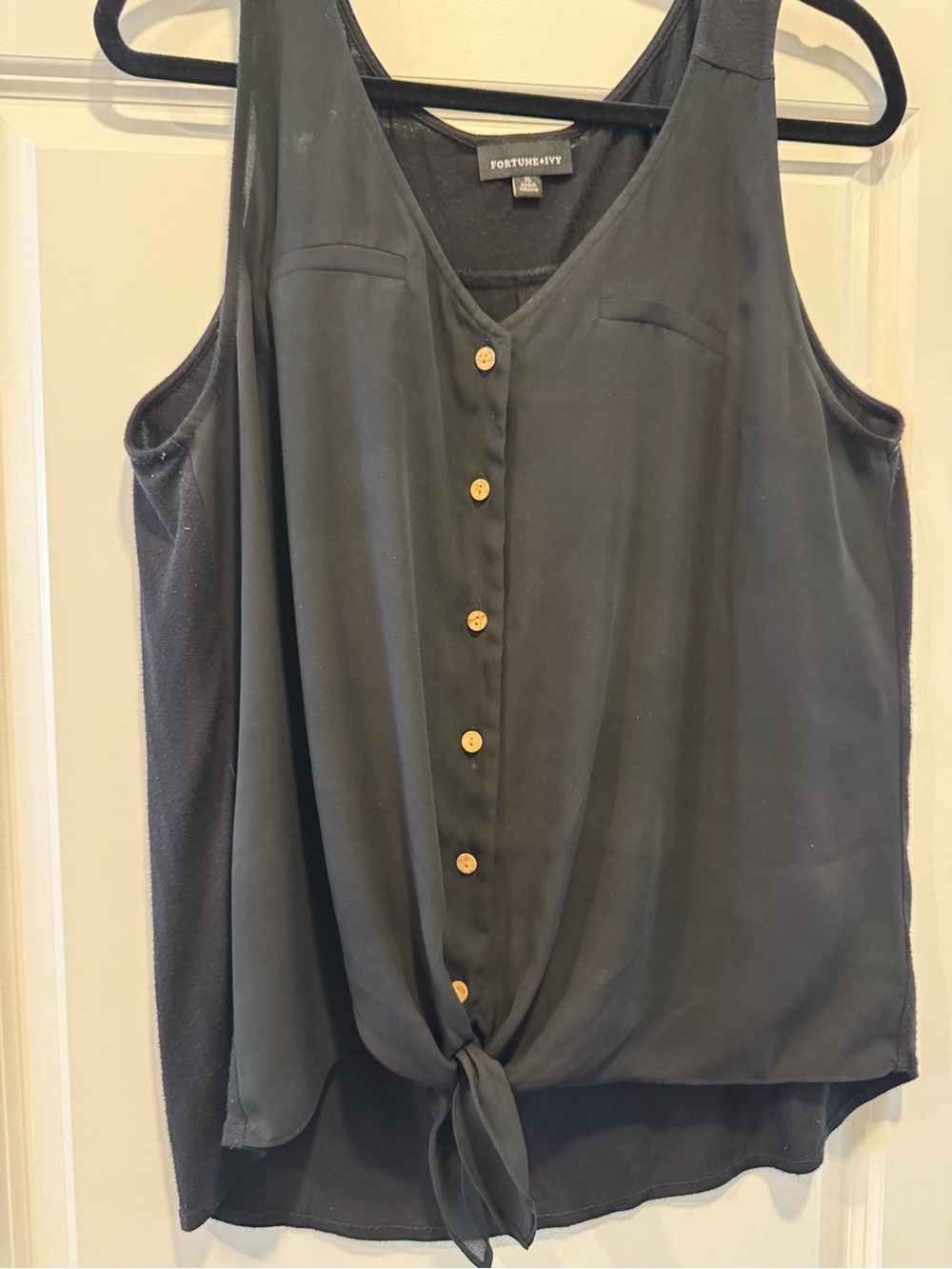 Fortunefifty Black Button-Tie V-Neck Camisole